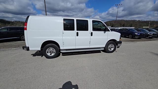 2023 GMC Savana Cargo Van Vehicle Photo in Pleasant Hills, PA 15236