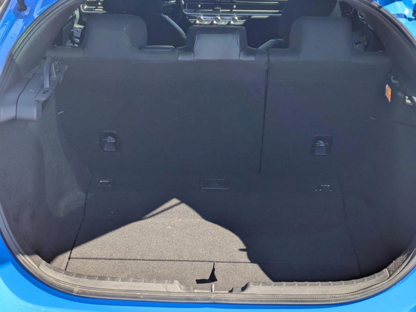 2023 Honda Civic Hatchback Vehicle Photo in Valencia, CA 91355-1794