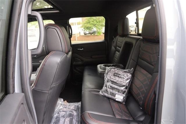 2025 Nissan Frontier Vehicle Photo in Hazelwood, MO 63042