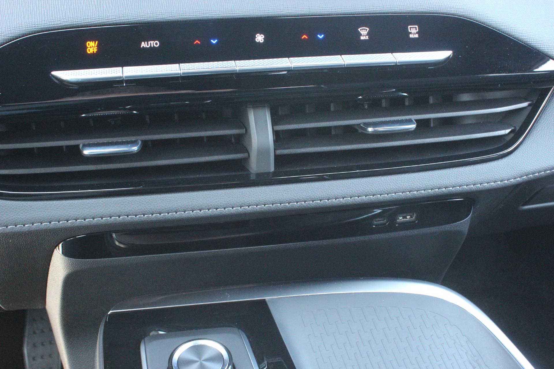 2025 Buick Enclave Vehicle Photo in AURORA, CO 80012-4011