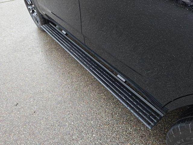 2022 GMC Yukon Vehicle Photo in Pleasant Hills, PA 15236