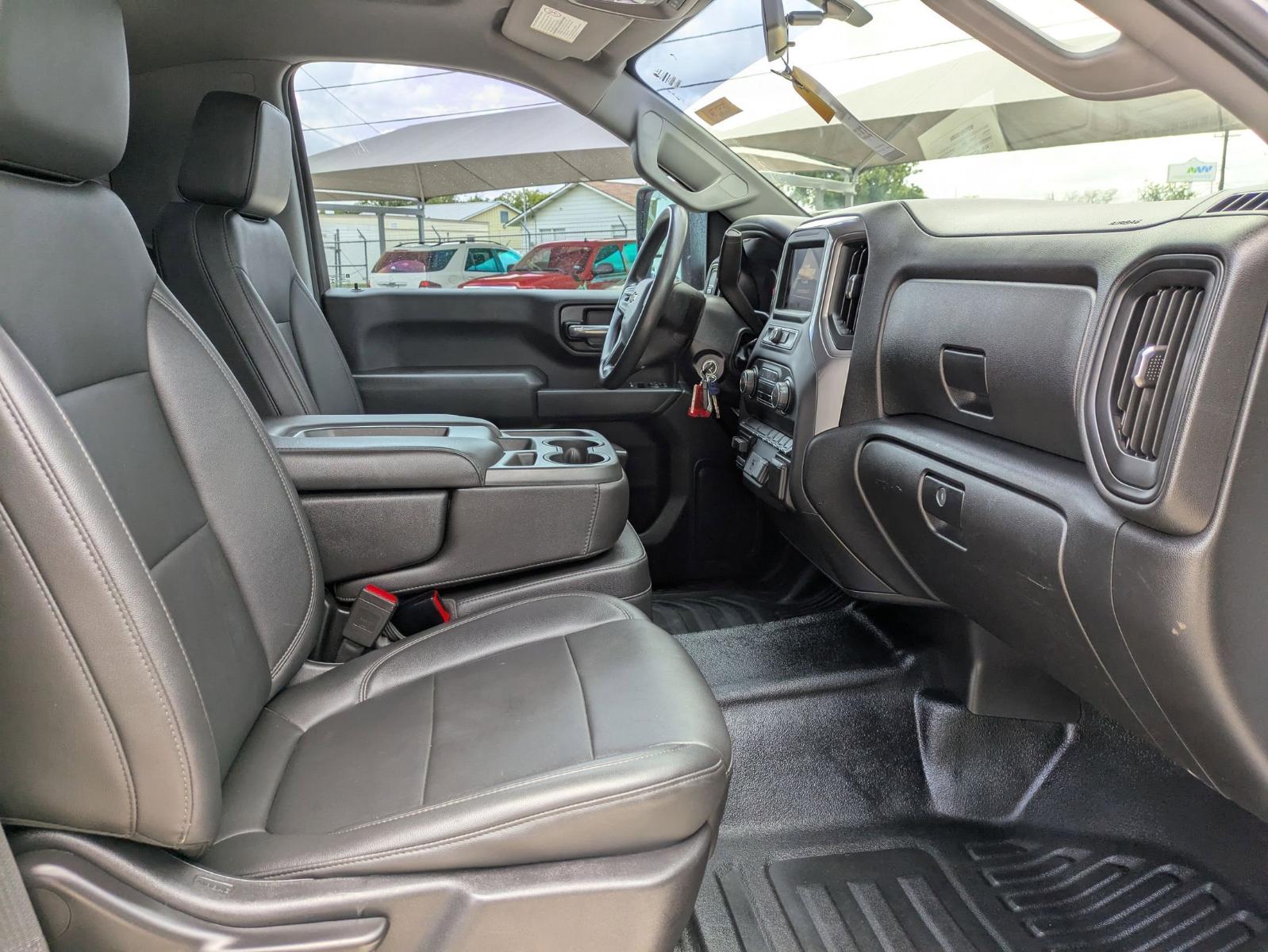 2020 Chevrolet Silverado 2500 HD Vehicle Photo in SELMA, TX 78154-1460