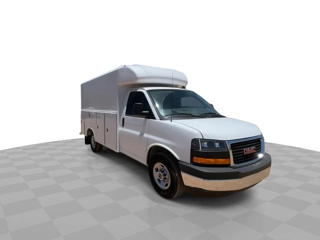2025 GMC Savana Cutaway 3500 Vehicle Photo in GILBERT, AZ 85297-0402