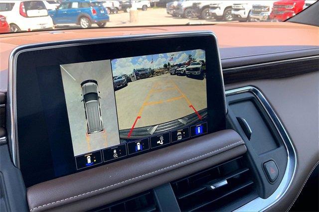 2023 Chevrolet Suburban Vehicle Photo in KANSAS CITY, MO 64114-4502