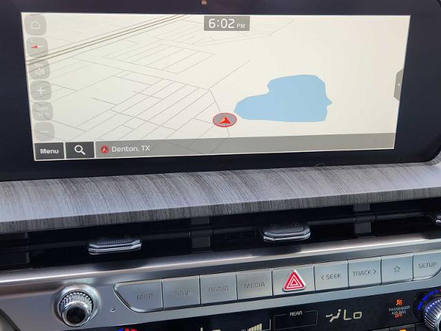 2024 Kia Telluride Vehicle Photo in DENTON, TX 76210-9321