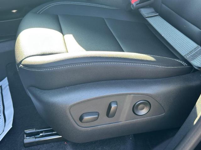 2026 Chevrolet Traverse Vehicle Photo in COLUMBIA, MO 65203-3903