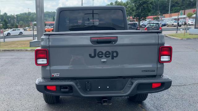 2021 Jeep Gladiator Vehicle Photo in MOON TOWNSHIP, PA 15108-2571