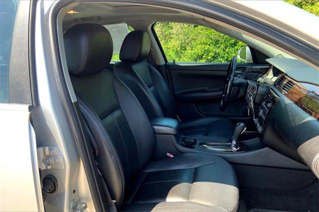 2014 Chevrolet Impala Vehicle Photo in KANSAS CITY, MO 64114-4545
