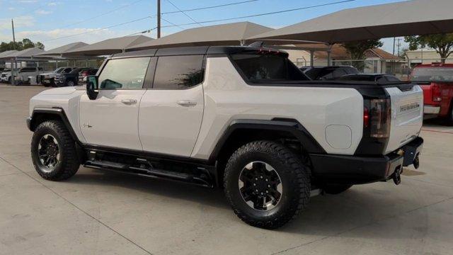 2022 GMC HUMMER EV Vehicle Photo in SELMA, TX 78154-1459