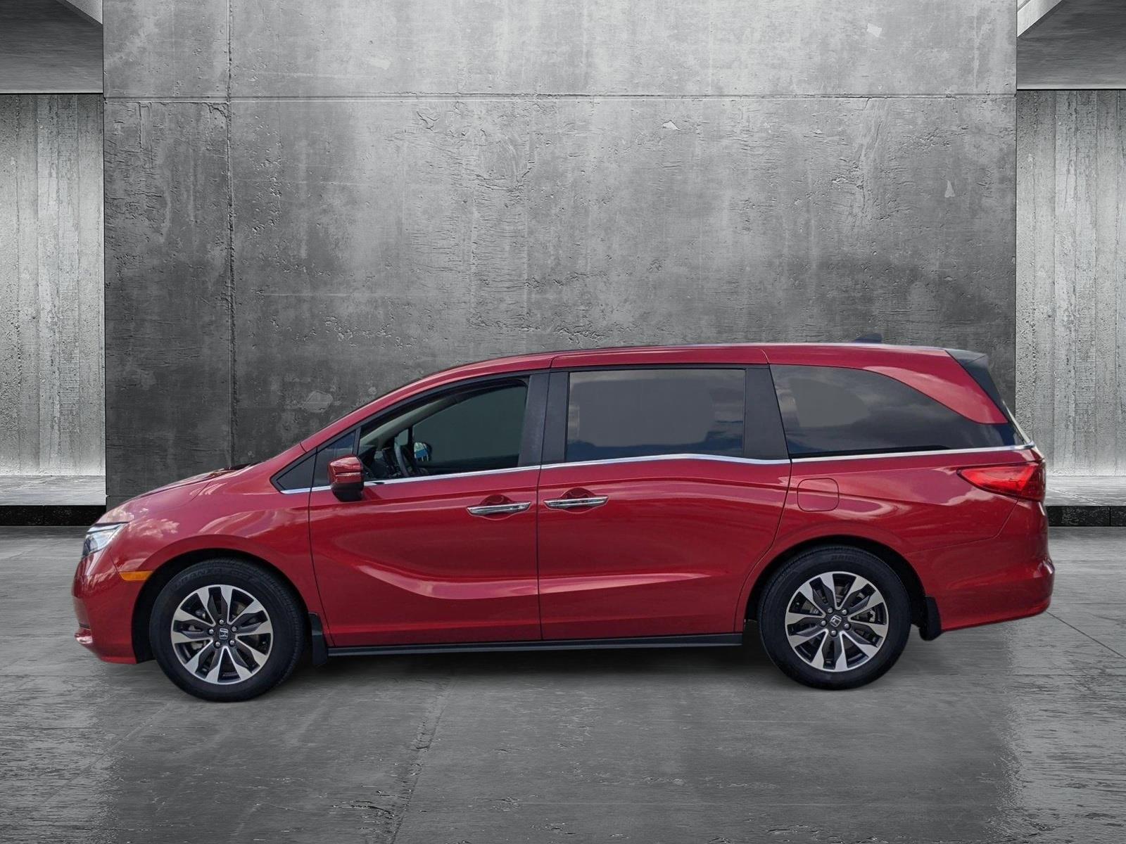 2024 Honda Odyssey Vehicle Photo in PEMBROKE PINES, FL 33024-6534