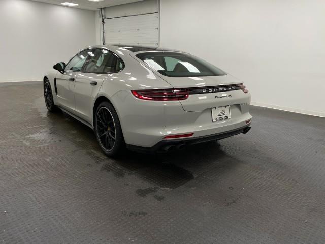 2018 Porsche Panamera Vehicle Photo in Appleton, WI 54913