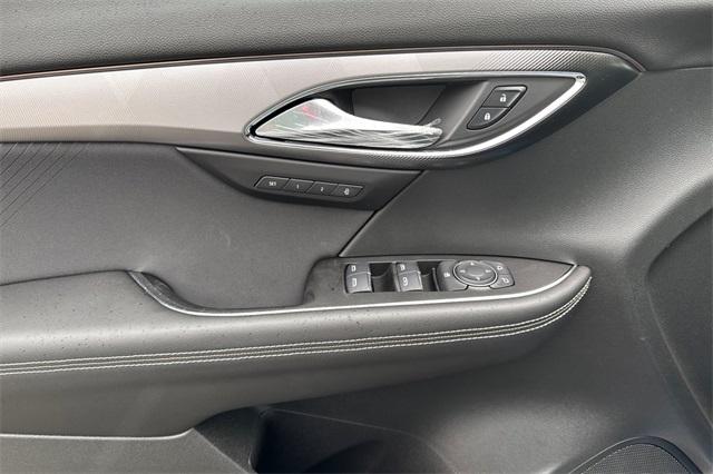 2025 Buick Envision Vehicle Photo in ELK GROVE, CA 95757-8703