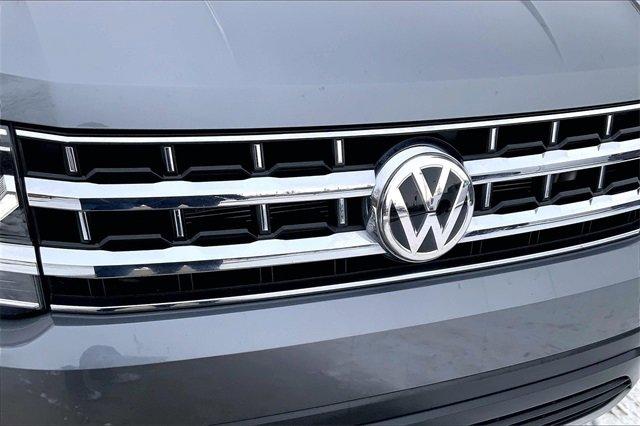 2018 Volkswagen Atlas Vehicle Photo in KANSAS CITY, MO 64114-4502