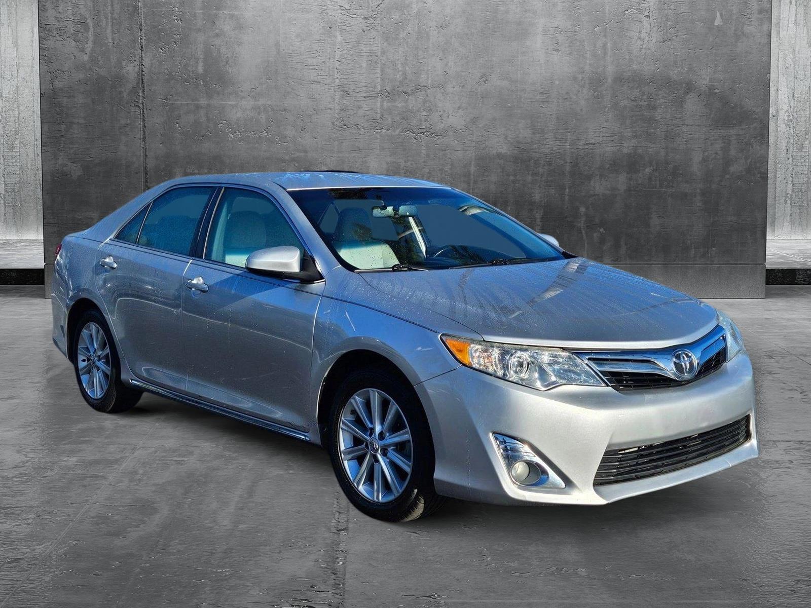 2013 Toyota Camry Hybrid Vehicle Photo in Sanford, FL 32771