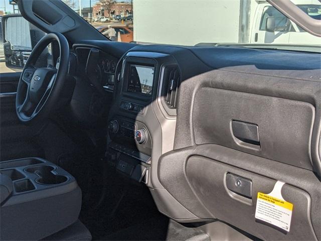 2025 Chevrolet Silverado 2500 HD Vehicle Photo in ENGLEWOOD, CO 80113-6708