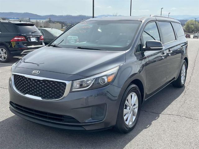2016 Kia Sedona Vehicle Photo in ALCOA, TN 37701-3235