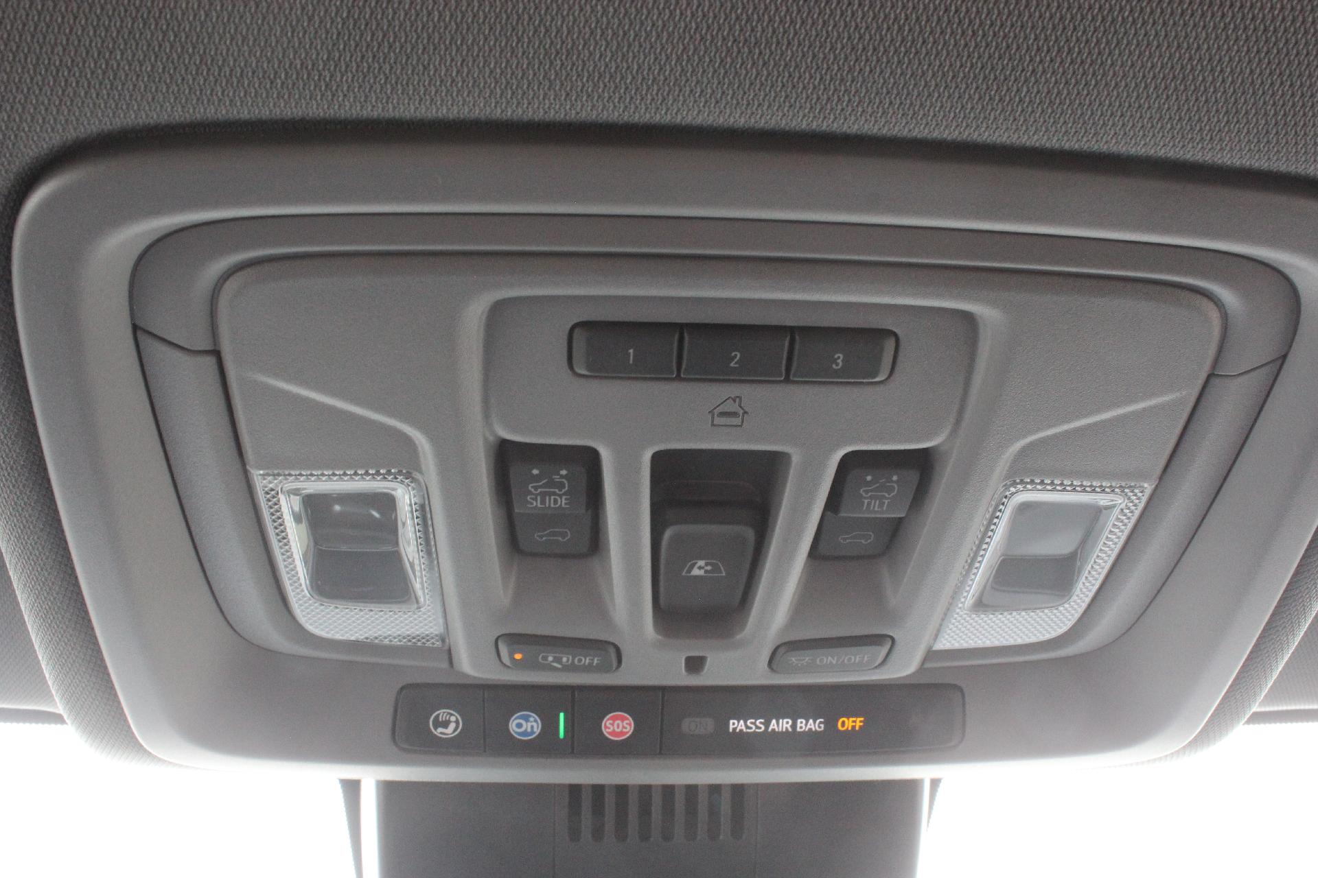 2025 GMC Sierra 3500 HD Vehicle Photo in AURORA, CO 80012-4011