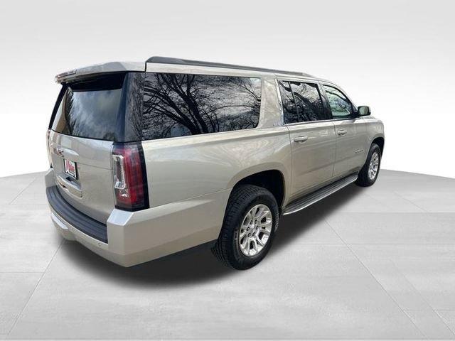 2015 GMC Yukon XL Vehicle Photo in MEDINA, OH 44256-9631