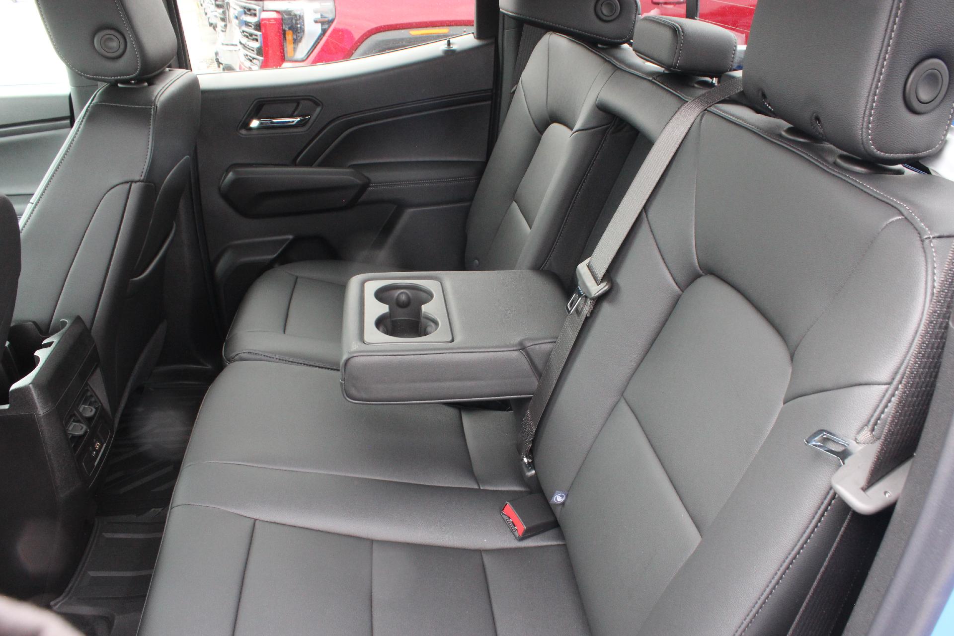 2025 GMC Canyon Vehicle Photo in AURORA, CO 80012-4011