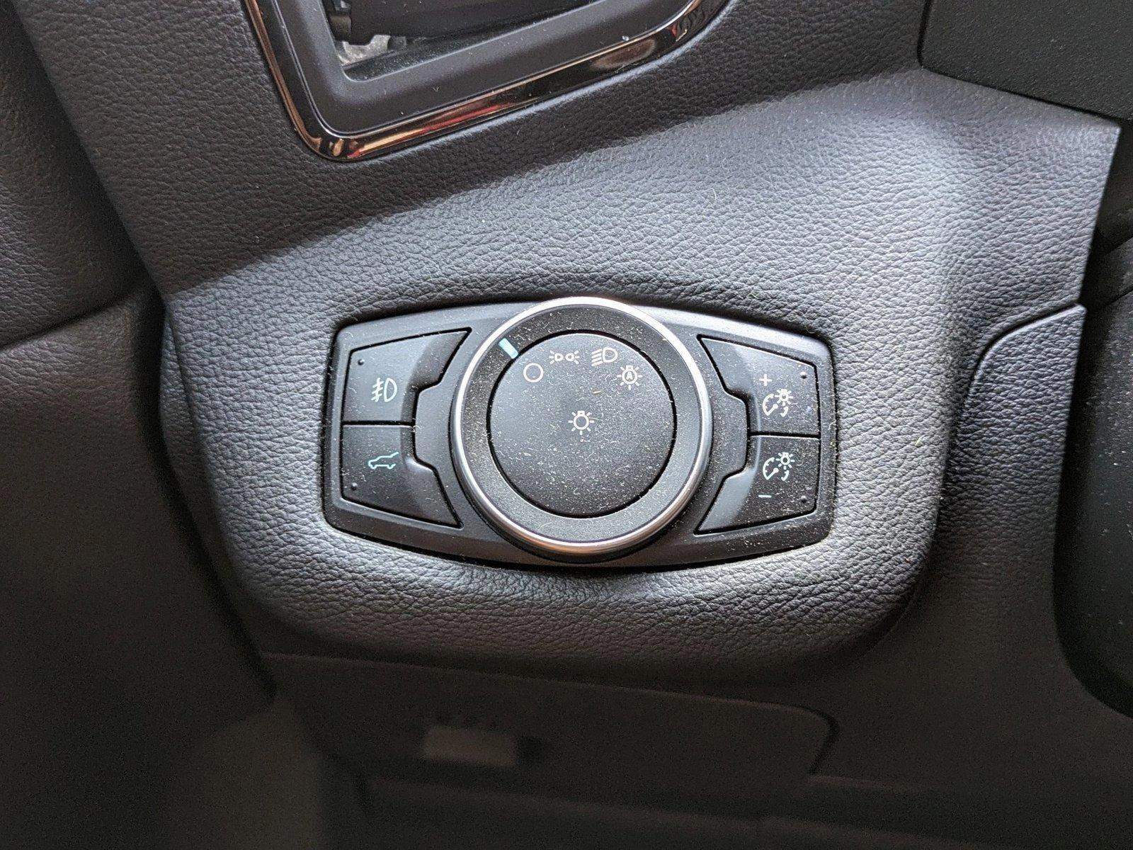 2017 Ford Escape Vehicle Photo in Bradenton, FL 34207