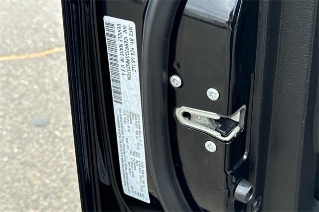 2022 Ram 1500 Classic Vehicle Photo in ELK GROVE, CA 95757-8703