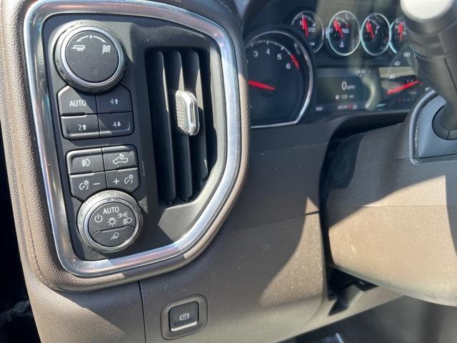 2019 Chevrolet Silverado 1500 Vehicle Photo in GREEN BAY, WI 54304-5303