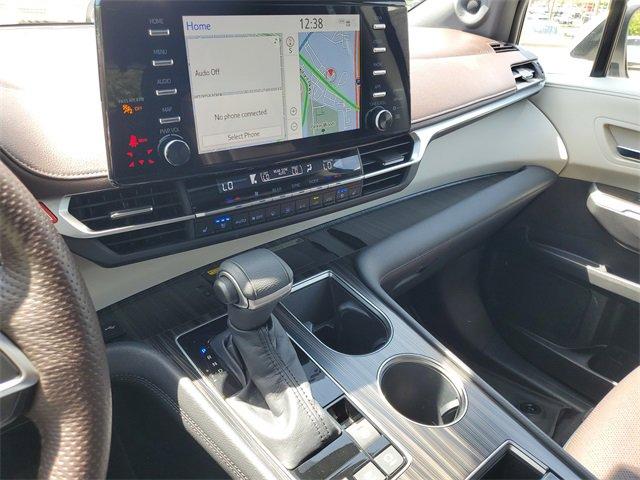 2022 Toyota Sienna Vehicle Photo in MILFORD, OH 45150-1684