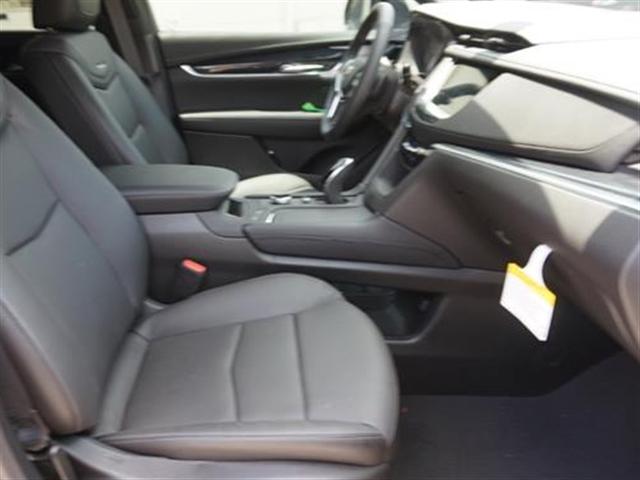 2025 Cadillac XT5 Vehicle Photo in TAMPA, FL 33612-3404