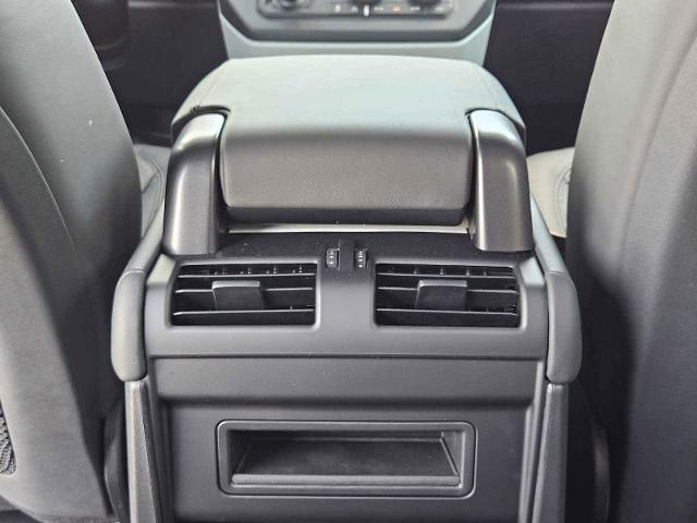 2025 Defender Vehicle Photo in AUSTIN, TX 78717