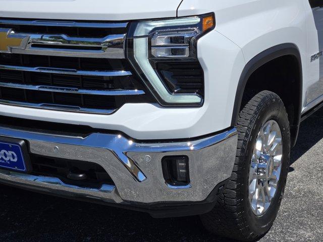 2024 Chevrolet Silverado 2500 HD Vehicle Photo in Decatur, TX 76234