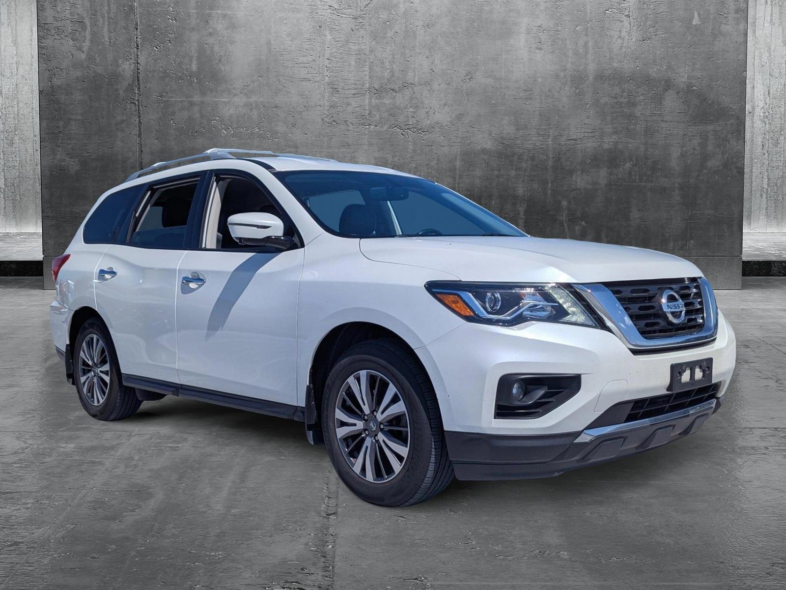 2017 Nissan Pathfinder Vehicle Photo in Ft. Myers, FL 33907