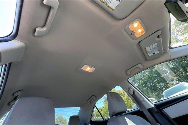 2018 Toyota Corolla Vehicle Photo in INDEPENDENCE, MO 64055-1314