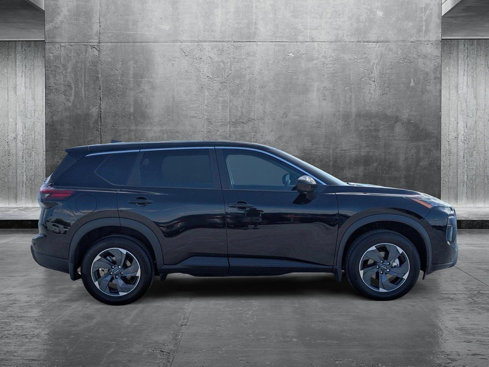 2025 Nissan Rogue Vehicle Photo in Pembroke Pines , FL 33084