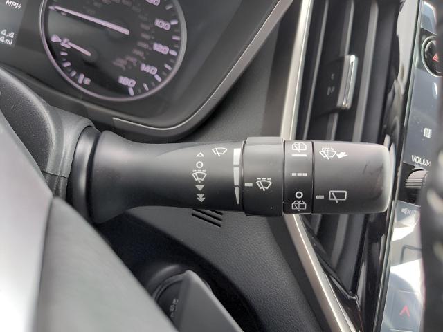 2025 Subaru Ascent Vehicle Photo in Green Bay, WI 54304