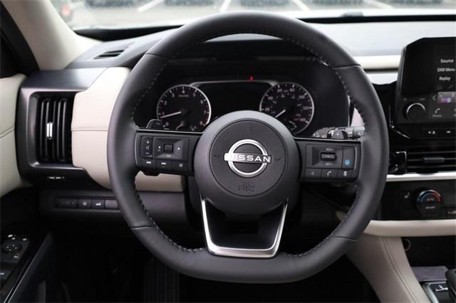 2025 Nissan Pathfinder Vehicle Photo in Hazelwood, MO 63042