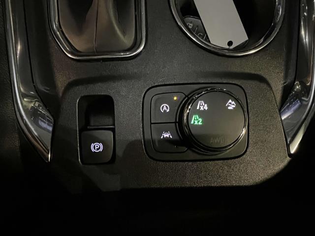 2023 Chevrolet Traverse Vehicle Photo in Roslyn, NY 11576