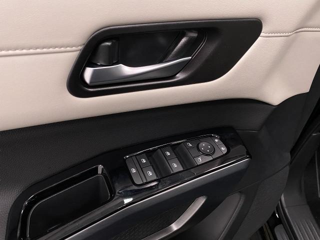 2025 Nissan Pathfinder Vehicle Photo in Appleton, WI 54913
