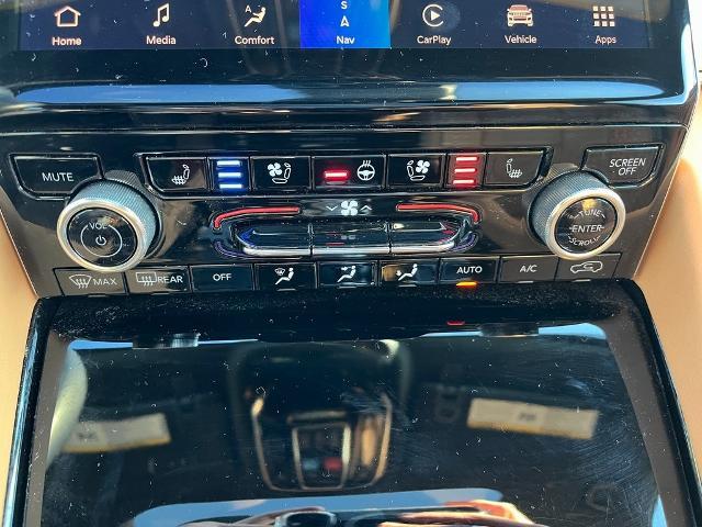 2021 Jeep Grand Cherokee L Vehicle Photo in GREEN BAY, WI 54304-5303