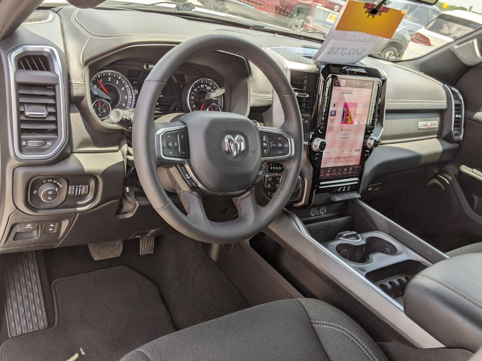 2025 Ram 1500 Vehicle Photo in Seguin, TX 78155
