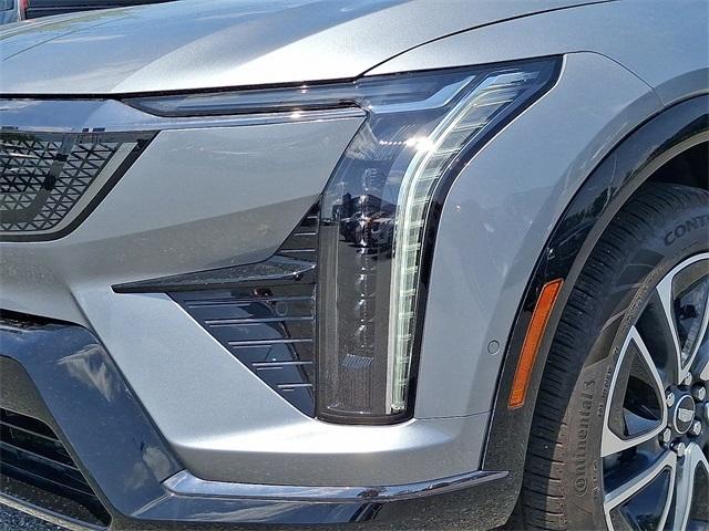 2025 Cadillac OPTIQ Vehicle Photo in ALLENTOWN, PA 18103-7399