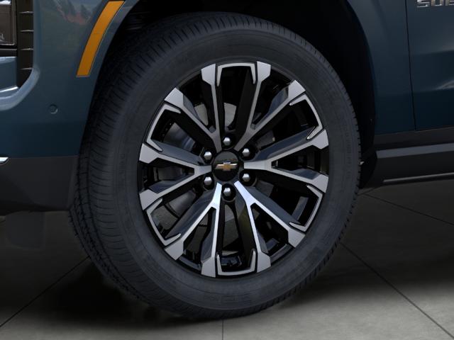 2025 Chevrolet Suburban Vehicle Photo in MANITOWOC, WI 54220-5838