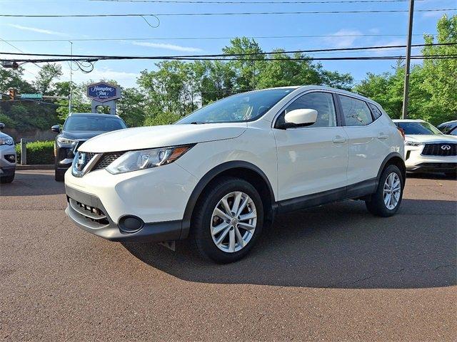 2018 Nissan Rogue Sport Vehicle Photo in Willow Grove, PA 19090