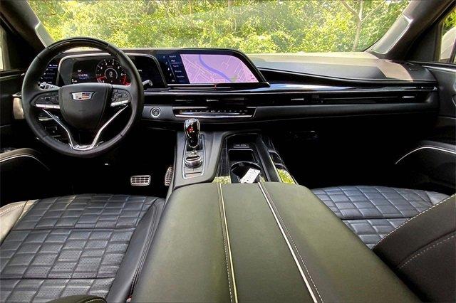 2023 Cadillac Escalade Vehicle Photo in KANSAS CITY, MO 64114-4545