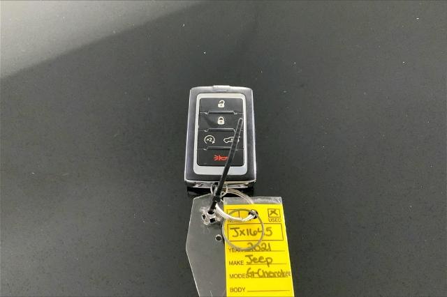 2021 Jeep Grand Cherokee L Vehicle Photo in Kansas City, MO 64114