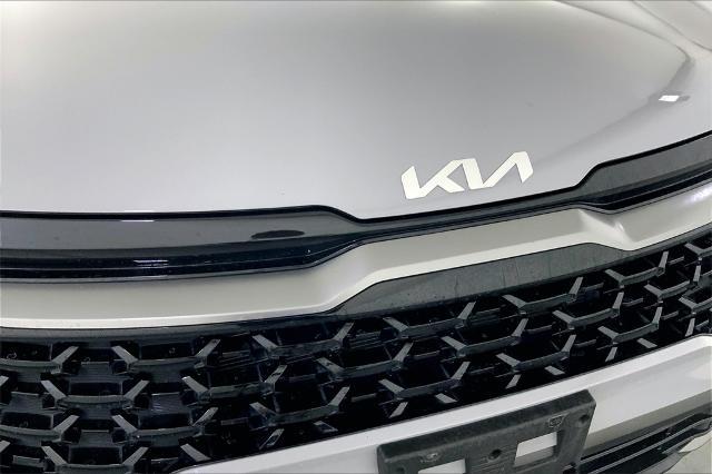 2023 Kia Sportage Vehicle Photo in Lees Summit, MO 64086