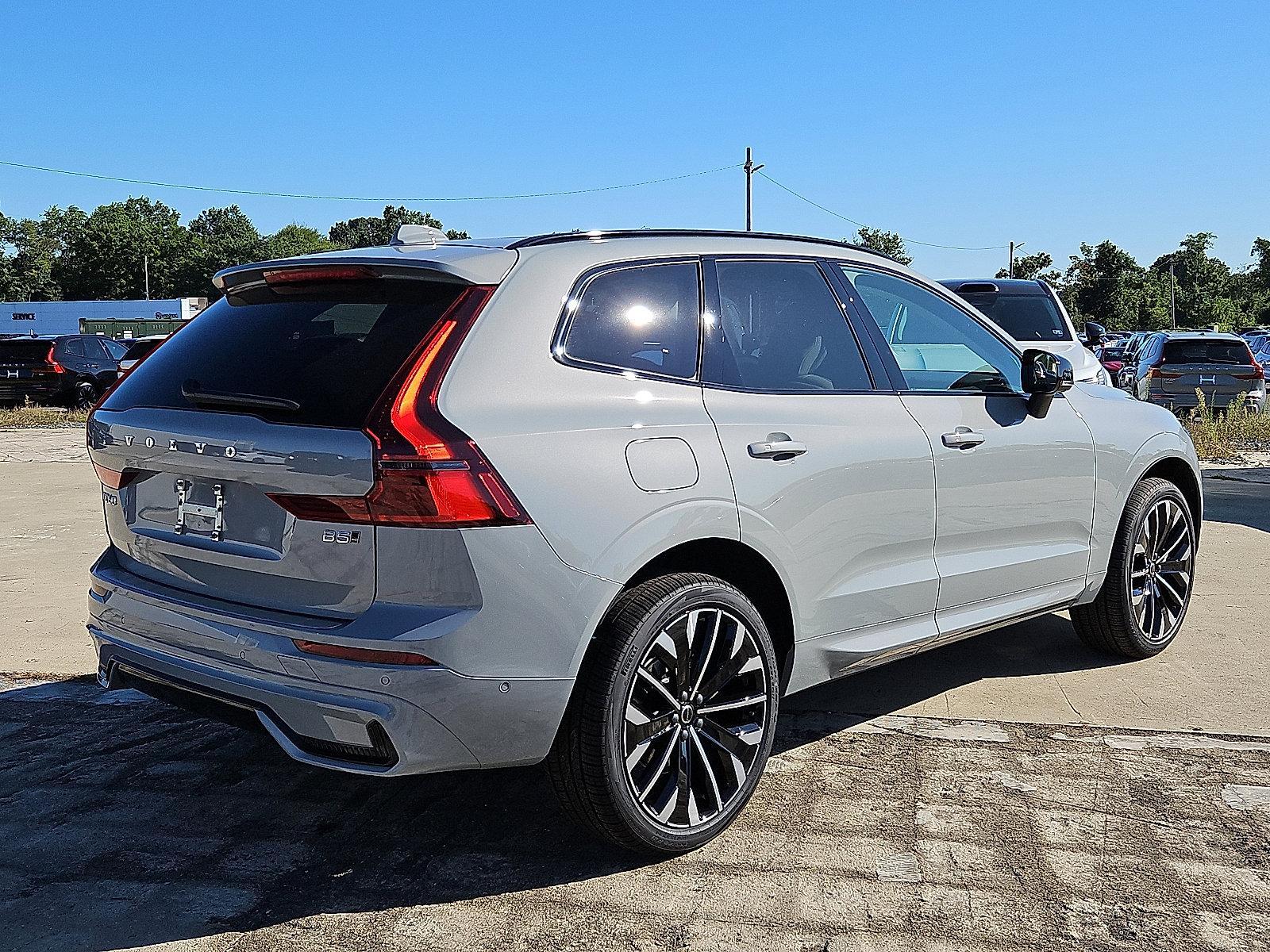 2026 Volvo XC60 Vehicle Photo in Trevose, PA 19053