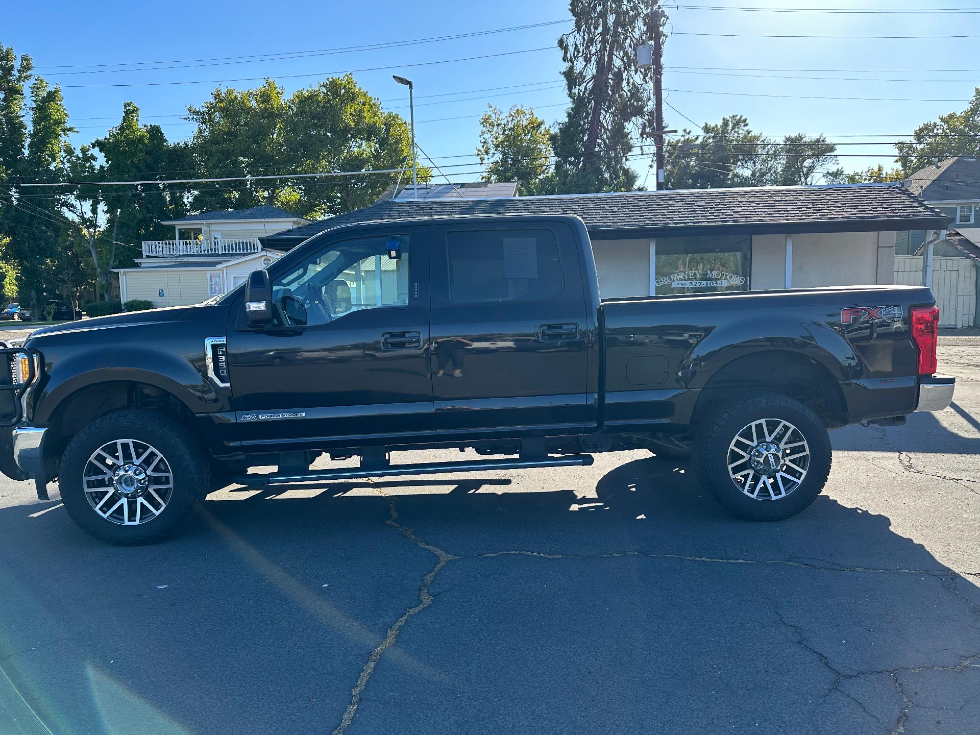 Used 2017 Ford F-350 Super Duty Platinum with VIN 1FT8W3BT2HEC58884 for sale in Red Bluff, CA