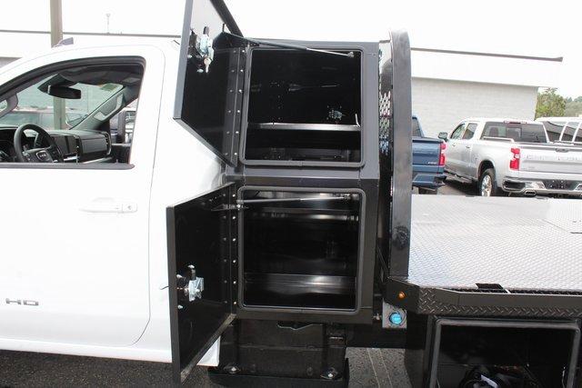 2024 GMC Sierra 3500 HD Chassis Cab Vehicle Photo in SAINT CLAIRSVILLE, OH 43950-8512