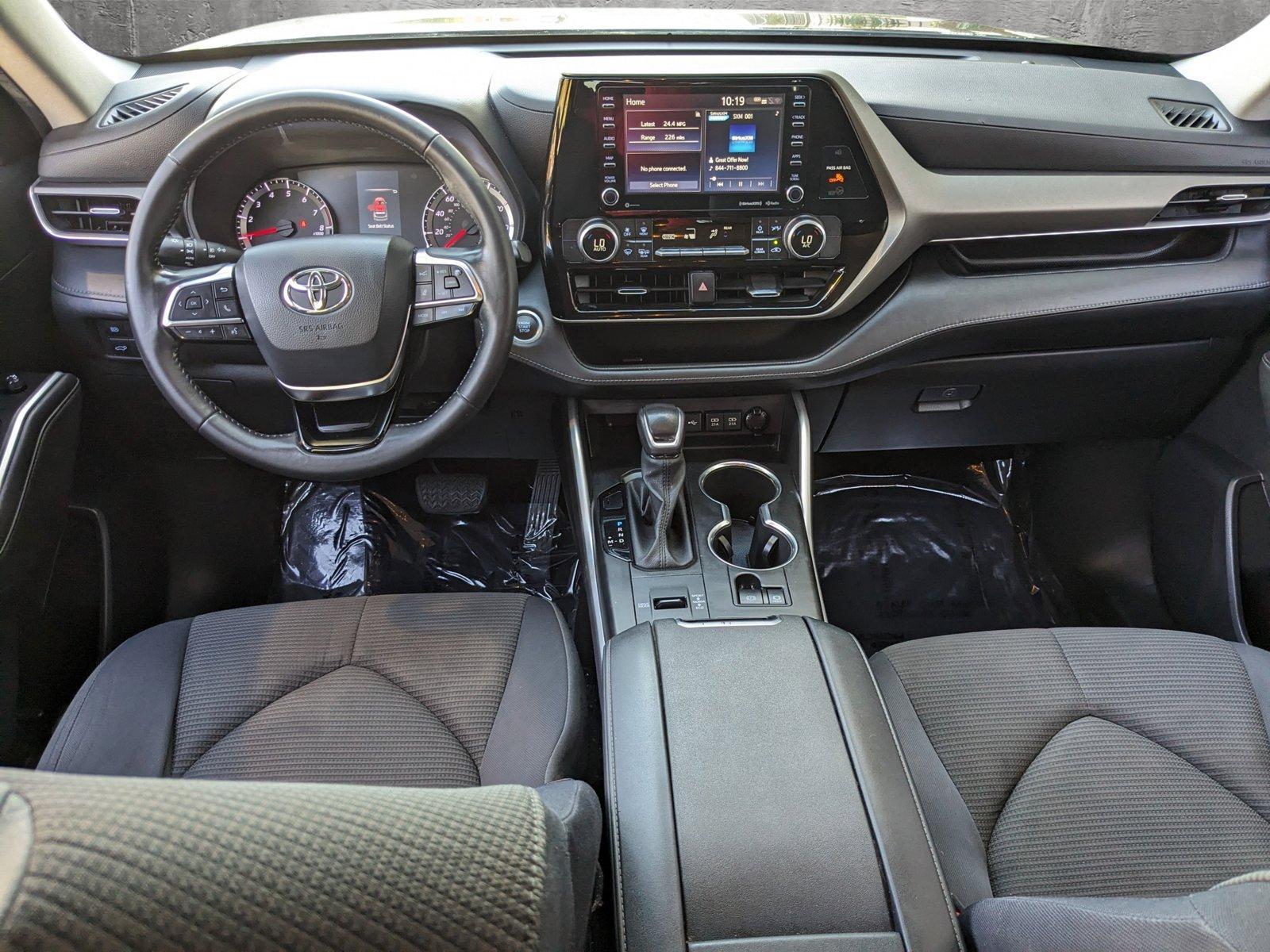 2021 Toyota Highlander Vehicle Photo in Tampa, FL 33614