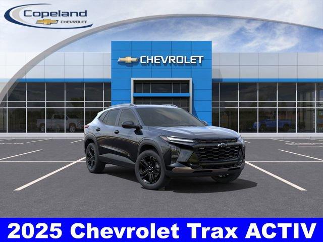 2025 Chevrolet Trax Vehicle Photo in BROCKTON, MA 02301-7113